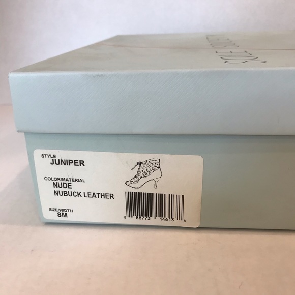 NIB Sole Society Juniper laser cut heels 8 - Picture 3 of 4